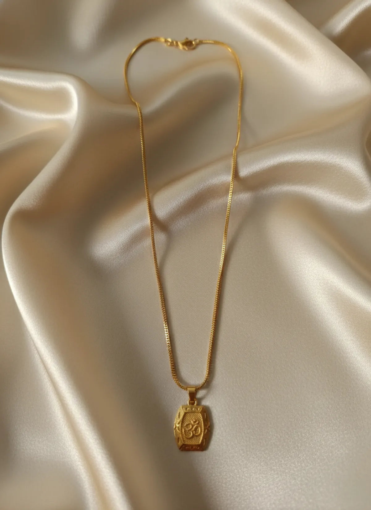 Men Sacred Om Engraved Micro Gold-Plated Pendant Necklace with Box Chain