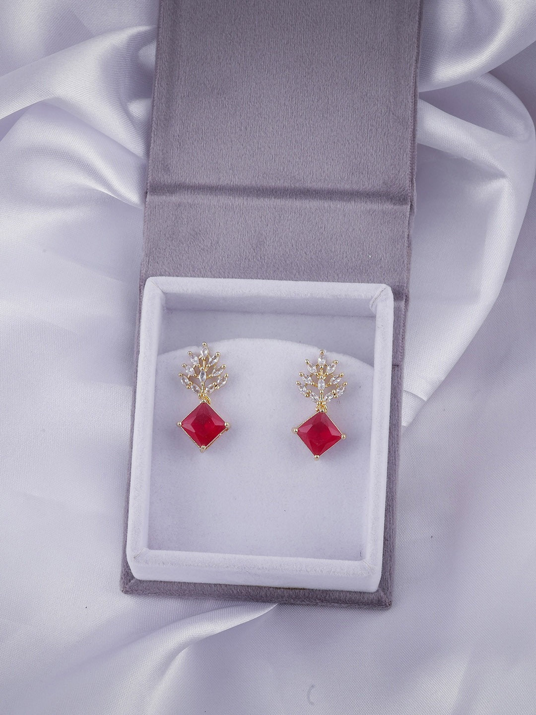 Gujju Latest Earring For Gilrs And Women