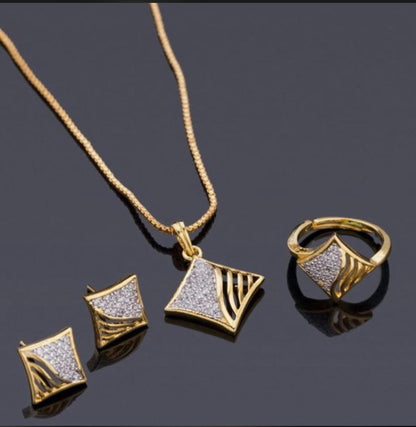 Gujju Pendant Set With Earring And Ring