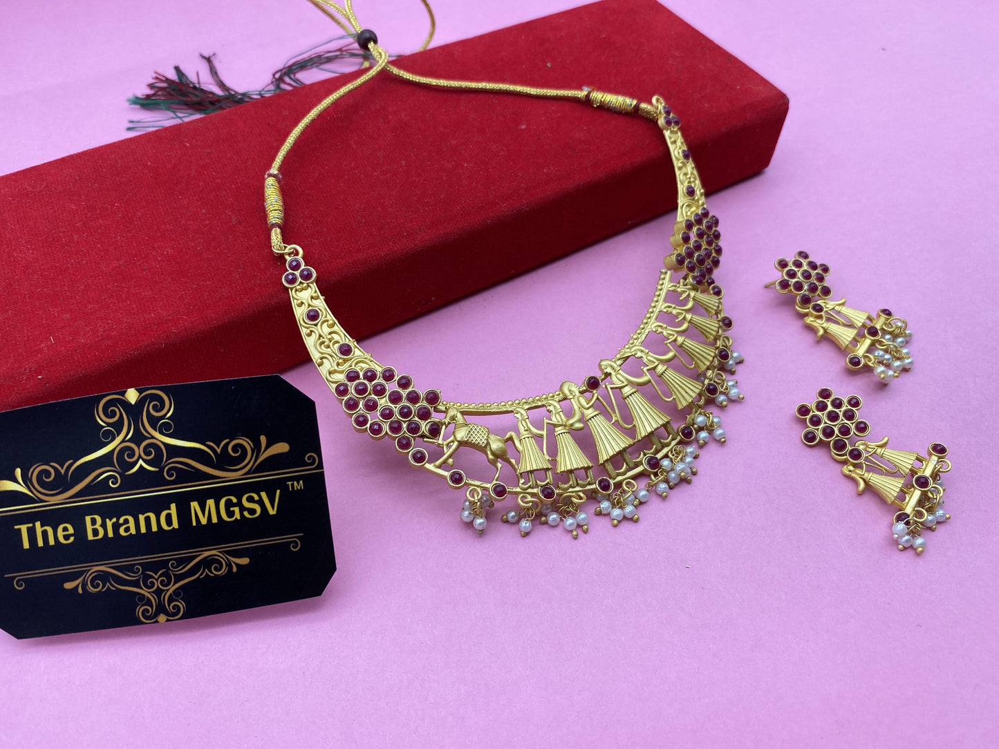 Gujju Latest Jewel Set Special For Girls And Women