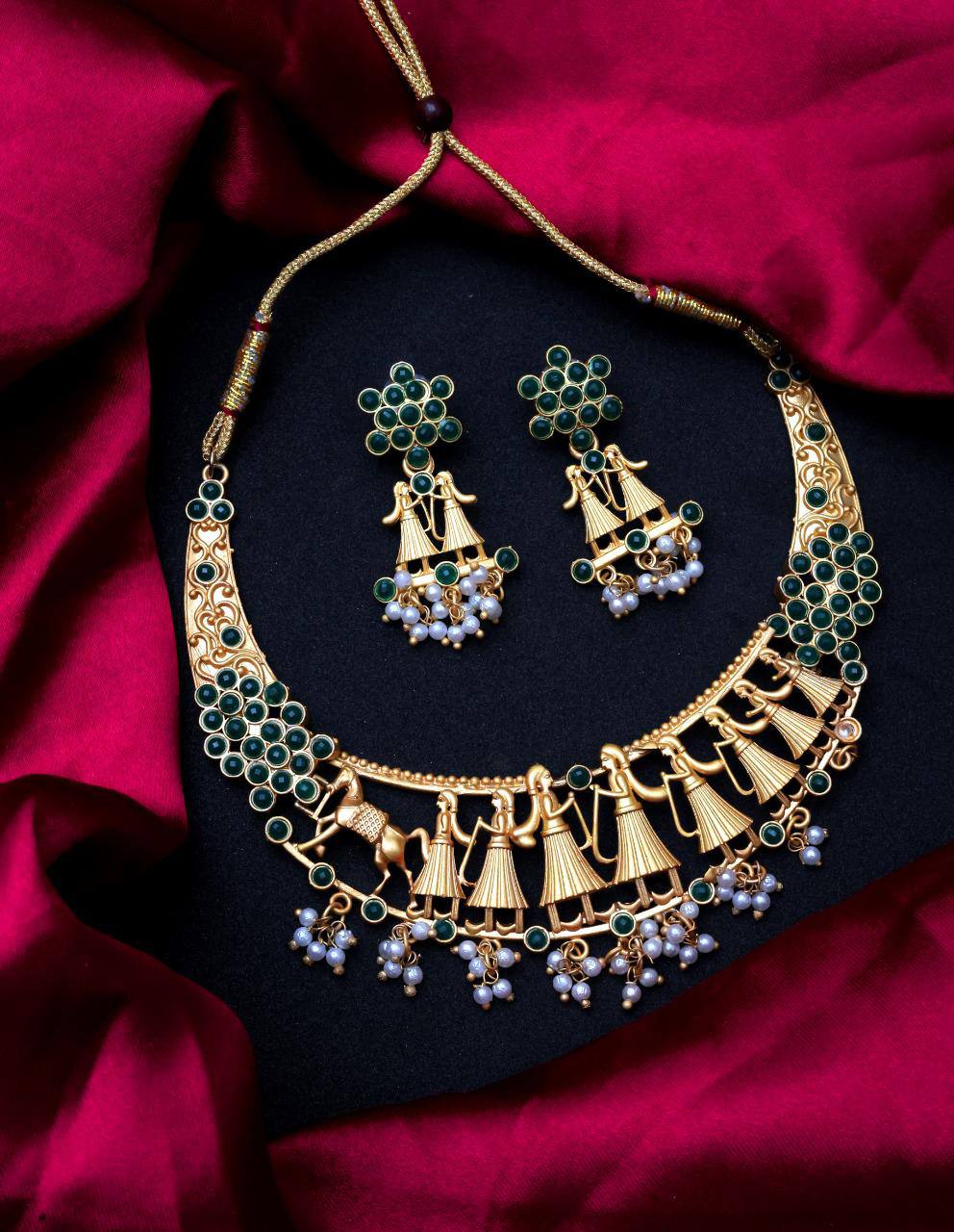 Gujju Latest Jewel Set Special For Girls And Women