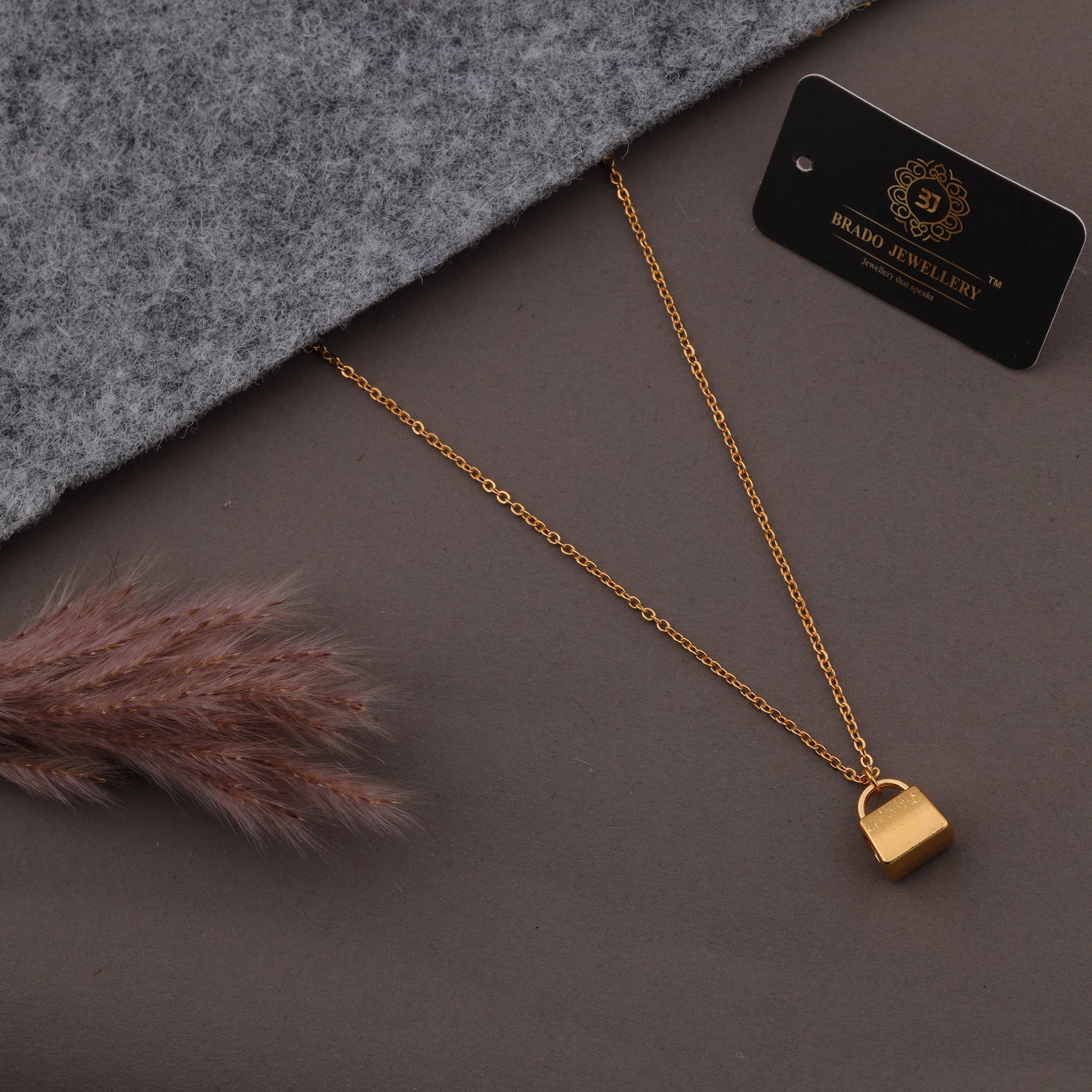 Gujju Special Design Of Necklace Pendant Chain For Women And Girls