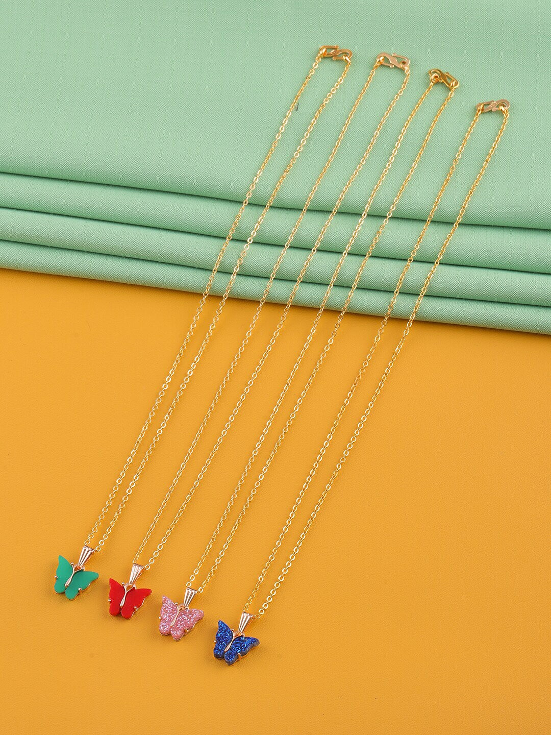 Gujju Butterfly Shape Pendant Chain Necklace For Women And Girls