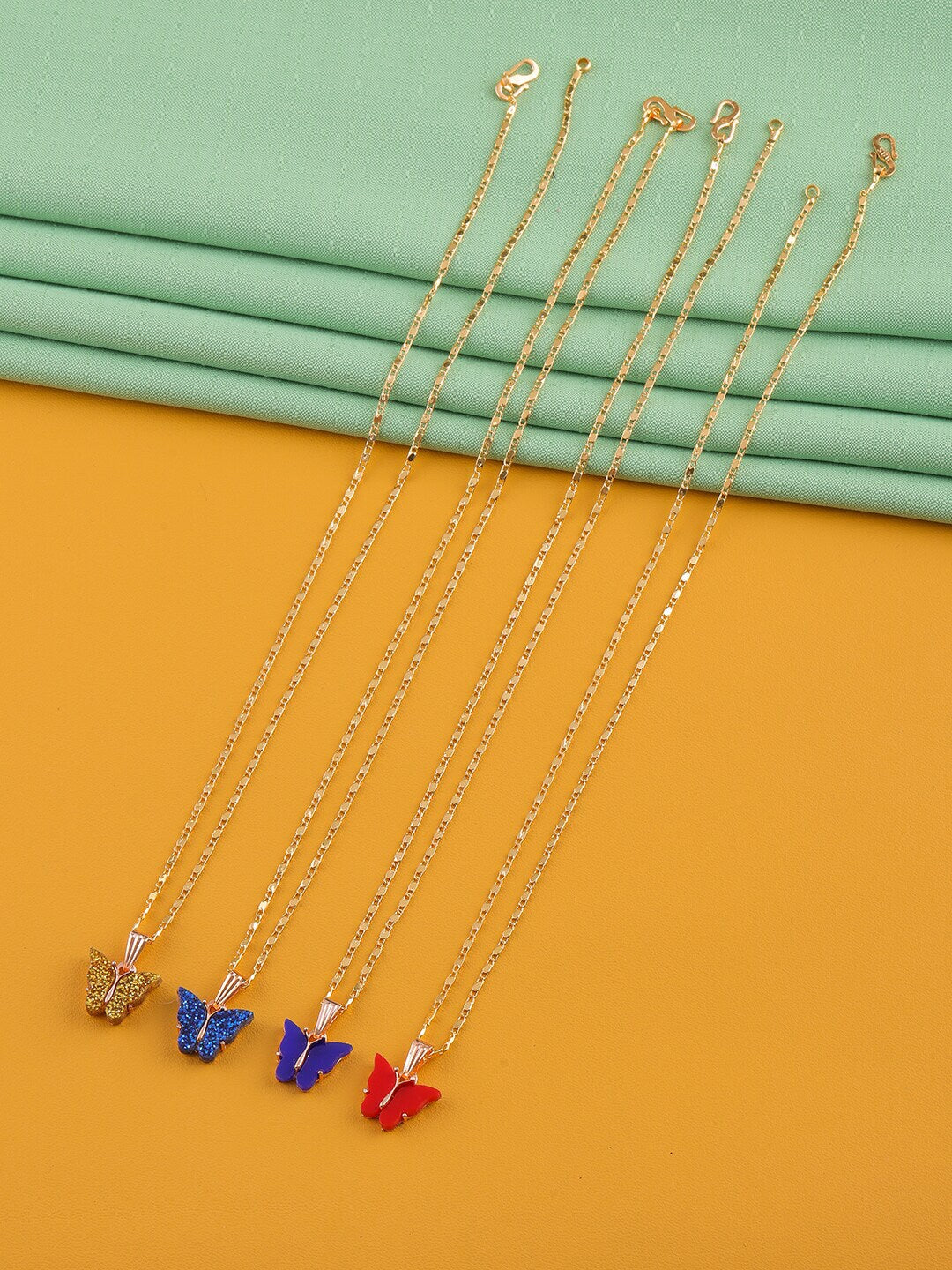 Gujju Butterfly Shape Pendant Chain Necklace For Women And Girls