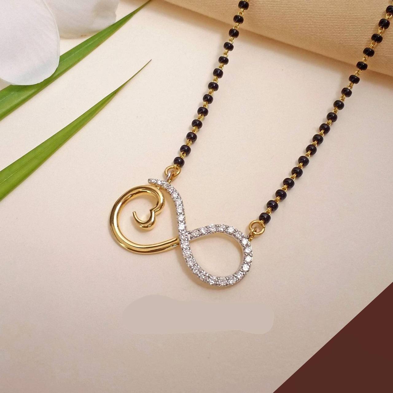 New Fashion Exclusive Gold Plated Diamond Mangalsutra For Women