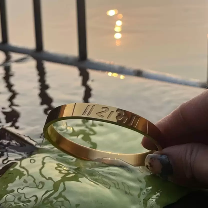 AMAZING SHREE RAM GOLD PLATED STAINLESS STEEL KADA FOR MENS