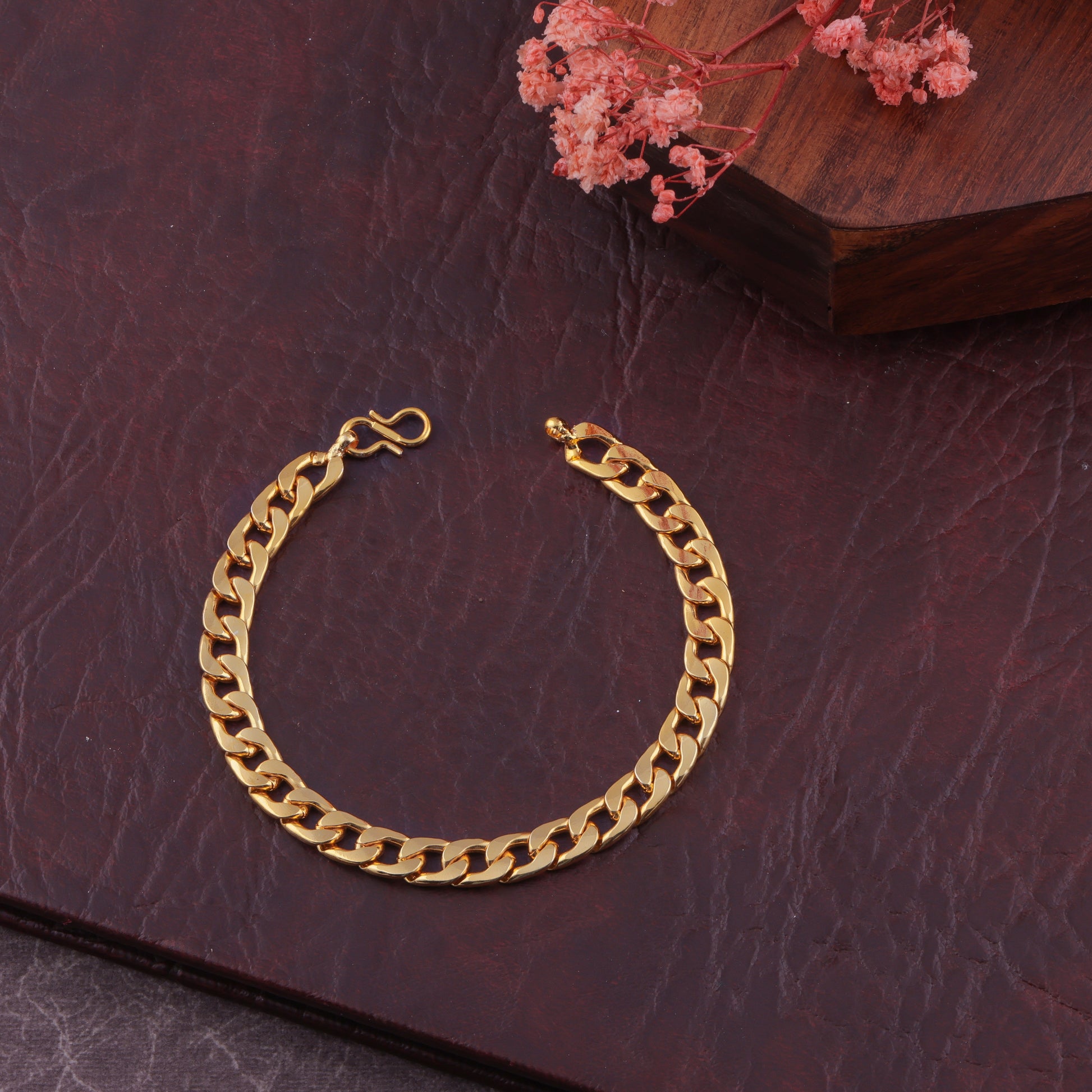 BEAUTIFUL BRASS GOLD CHAIN AND GOLD BRACELET COMBO FOR MENS(PACK OF 2)