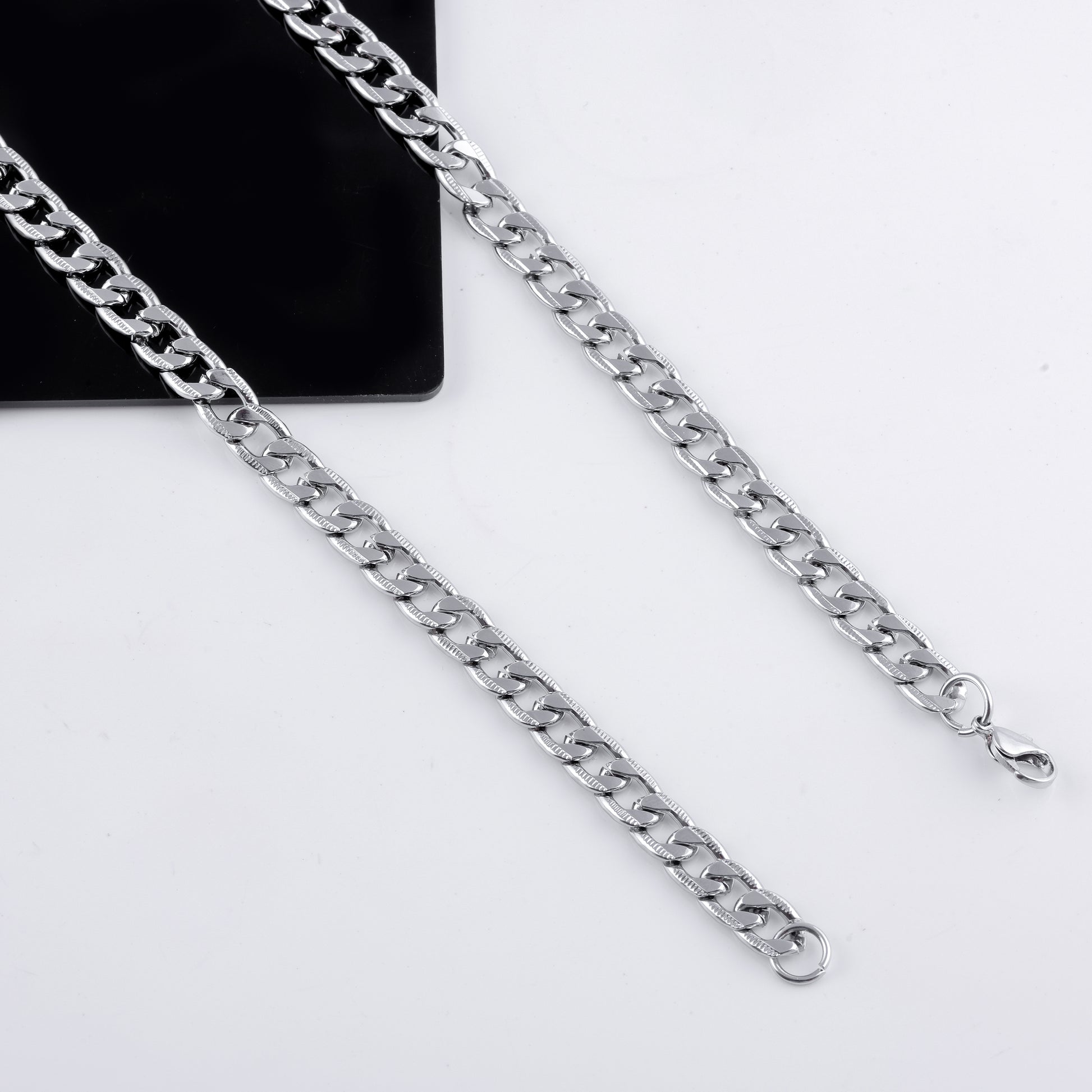 Gujju Combo Of 1 Gram Gold Plated Chain And Silver Plated  Stainless Steel Chain For Boys And Men's