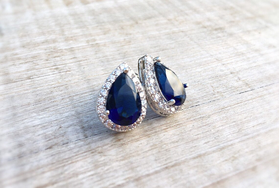 Diamond-Studded Stud Earrings For Women/Girls