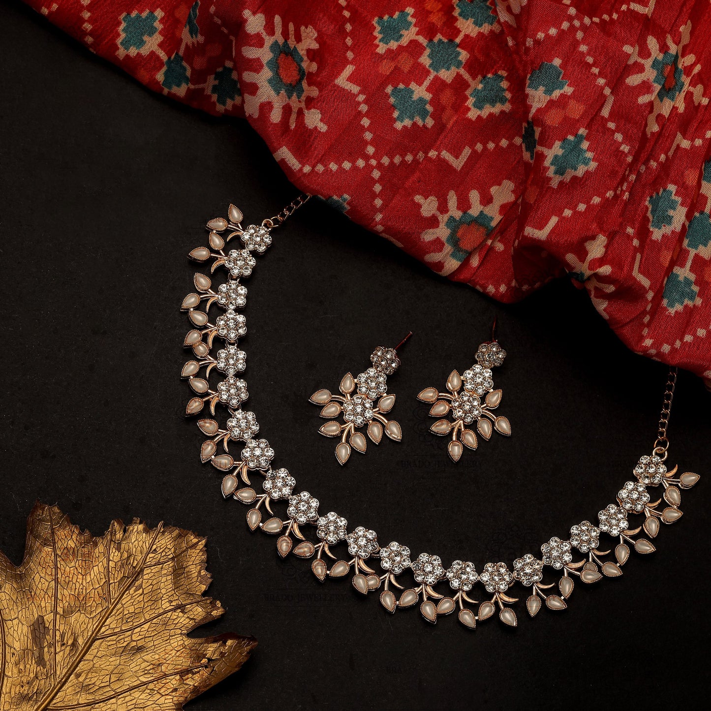 Gujju Latest Necklace Set With Earrings For Girls And Women