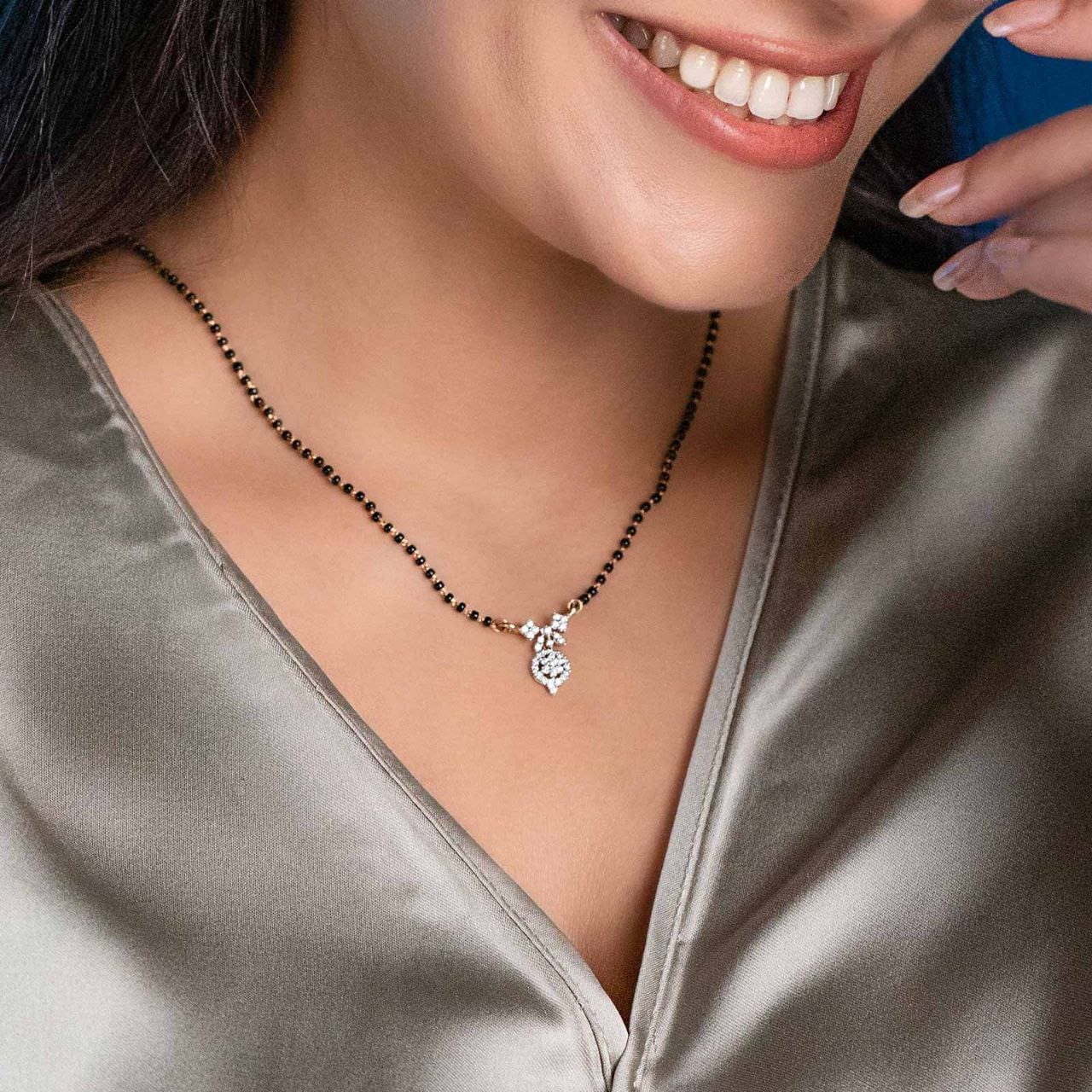 GUJJU JEWELLERS HIGH QUALITY BRASS SHORT BEADS CHAIN MANGALSUTRA FOR WOMENS