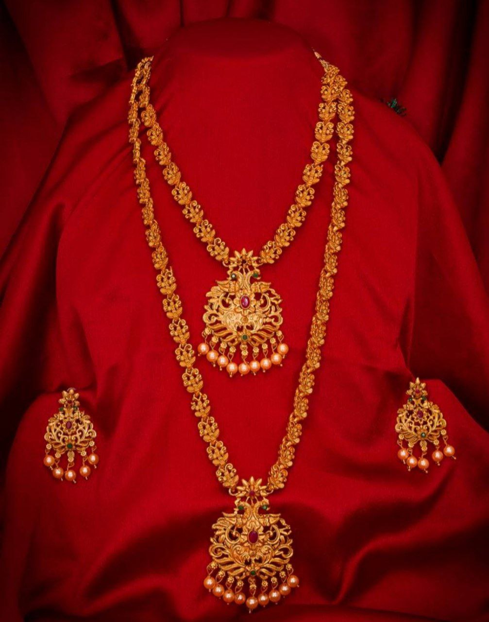 Gujju Jewellers Alloy Golden Designer jewellery Set