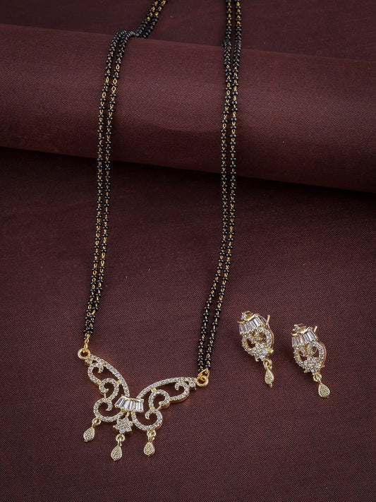 Gujju Pendant Set With Earring