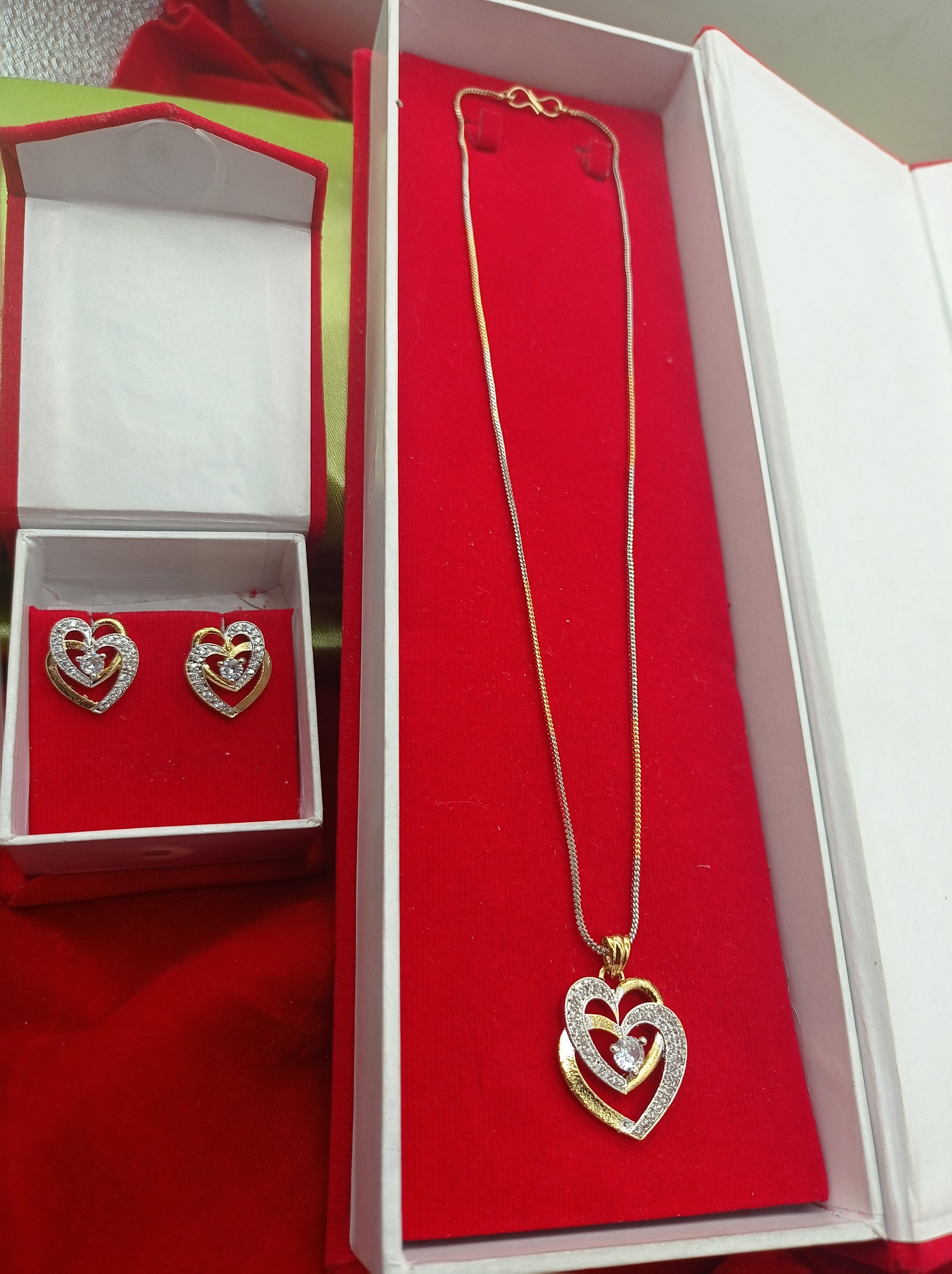 Pendant Set With Earring Special For Women