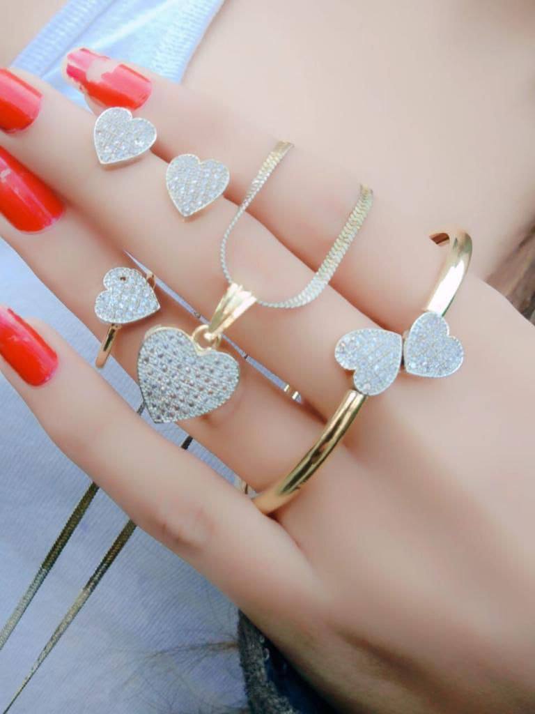   Pendant Set With Earring,Ring And Bracelet Special For Women