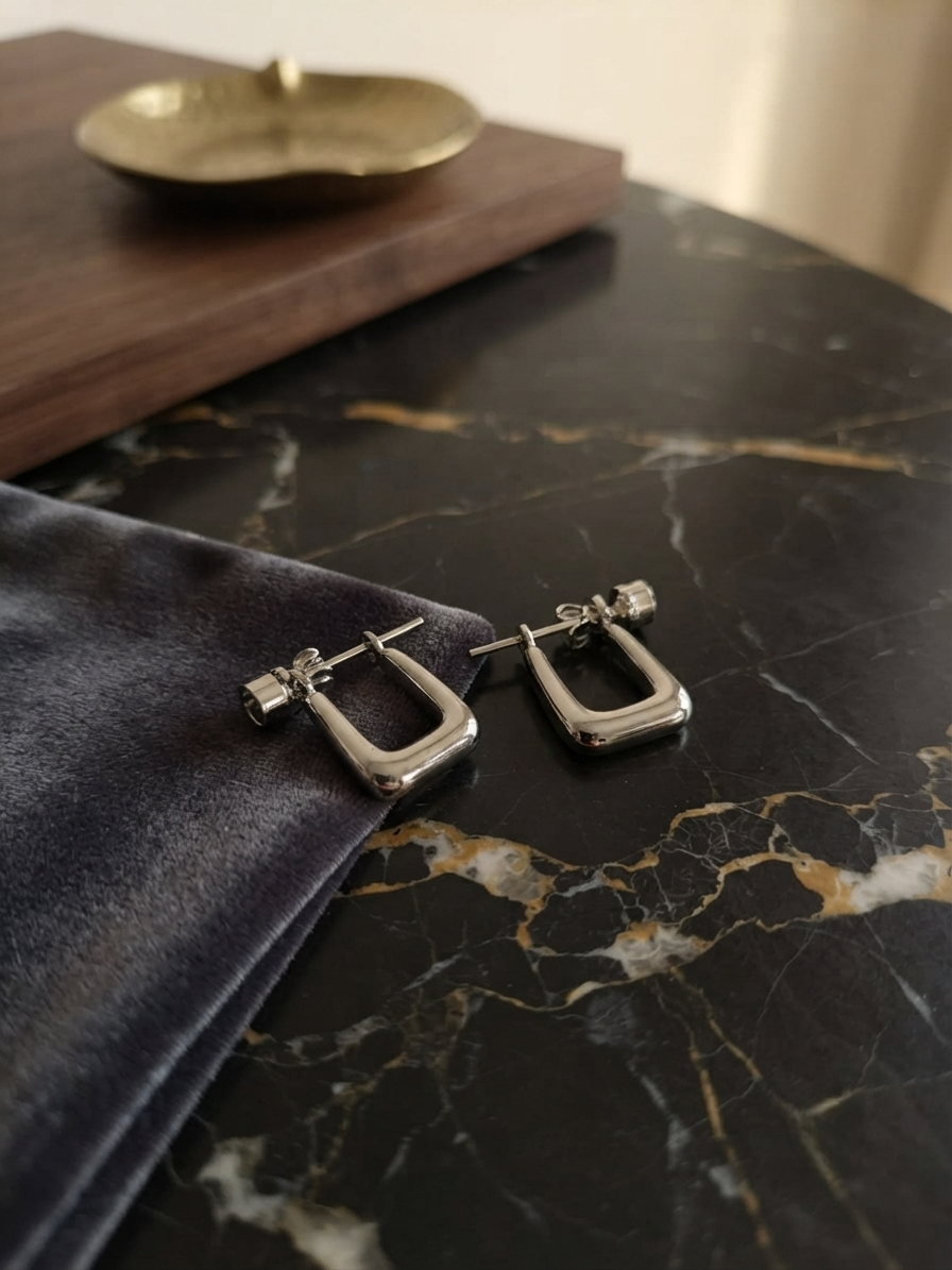 Minimalist Geometric Silver U-Shaped Huggie Earrings