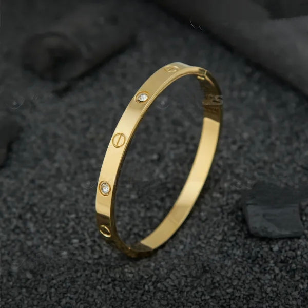 STAINLESS STEEL GOLD PLATED GEOMETRIC PATTERN KADA FOR WOMENS