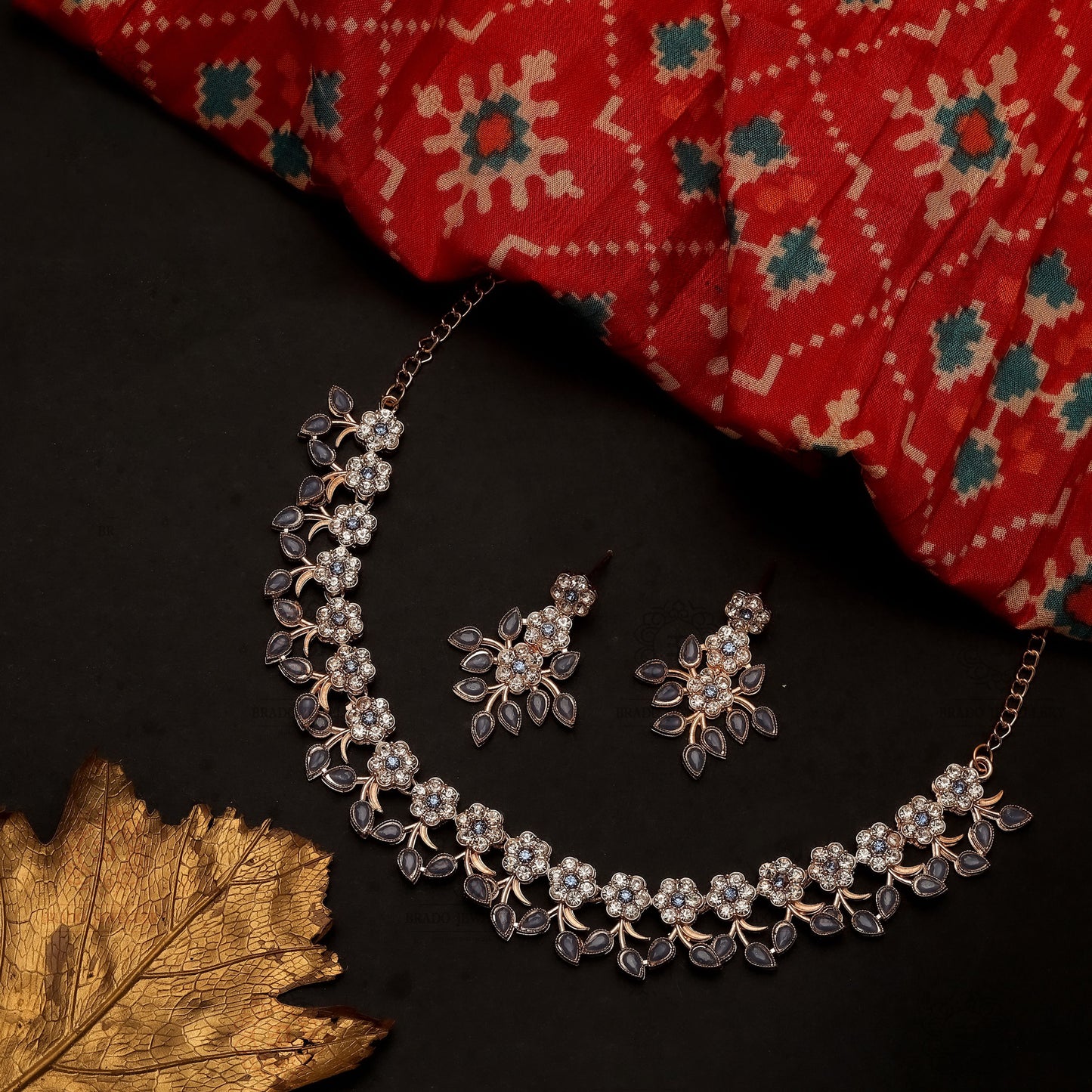 Gujju Latest Necklace Set With Earrings For Girls And Women