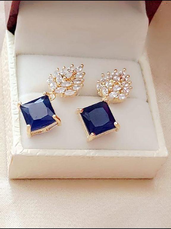 Gujju Latest Earring For Gilrs And Women