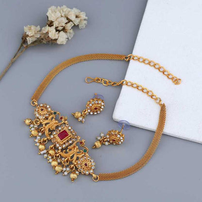 Gujju Latest Mate Gold Chokar Necklace Set For Girls And Women